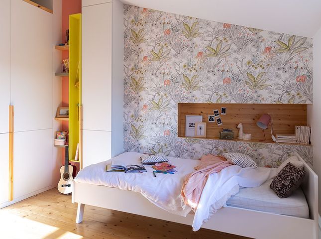 espace-chambre-fille-deco---fleuri-couleur-